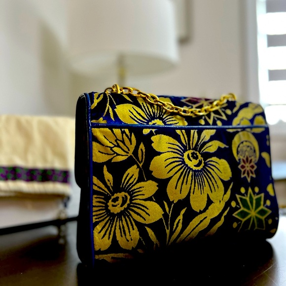 TORY BURCH FLEMING COSMIC FLORAL LG SHOULDER BAG - Picture 3 of 5